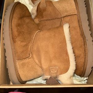 Uggs boots